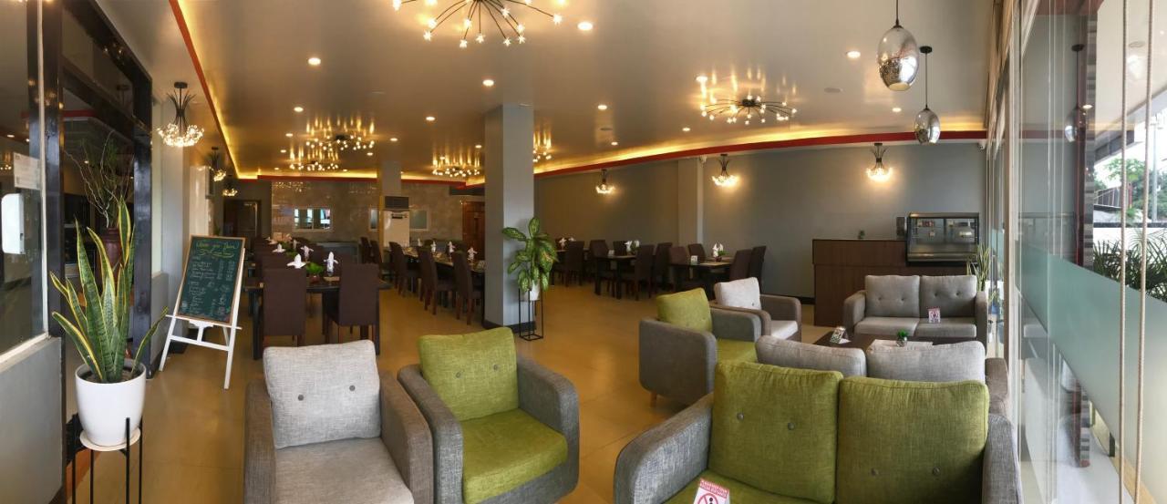 Southview Hotel Dumaguete City Esterno foto