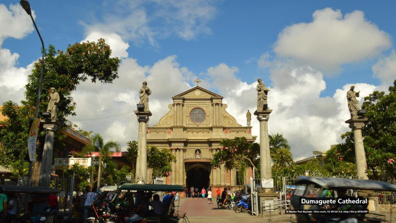 Southview Hotel Dumaguete City Esterno foto