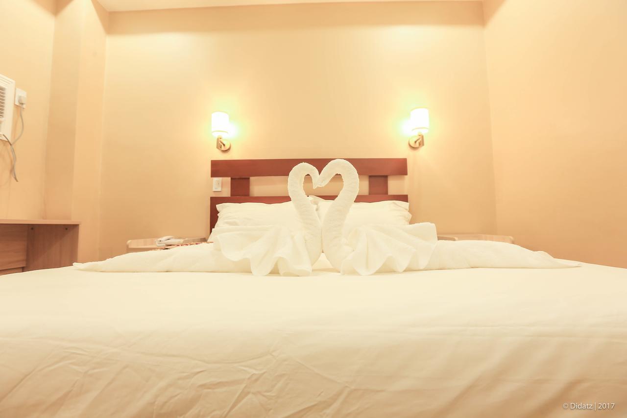 Southview Hotel Dumaguete City Esterno foto