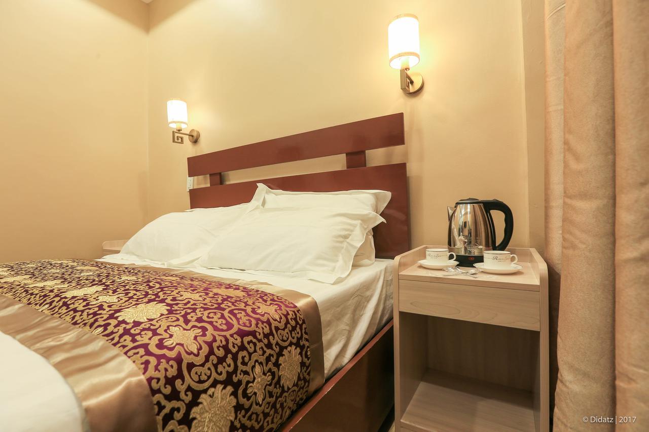 Southview Hotel Dumaguete City Esterno foto