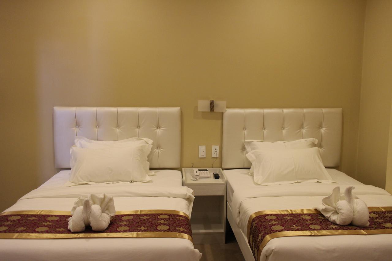 Southview Hotel Dumaguete City Esterno foto